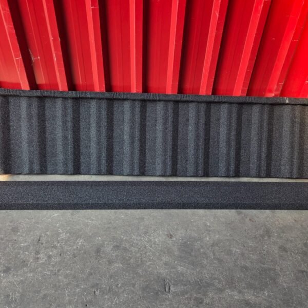 Charcoal Super Roof tile, 1.7 m long, 0.35 mm thick